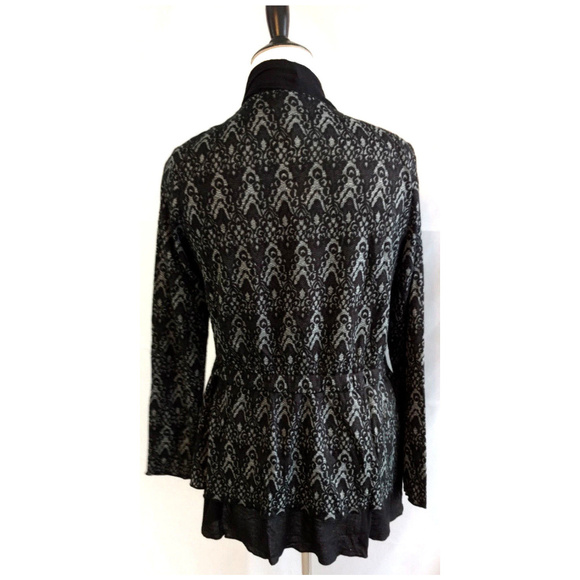 inLuv Cardigan Overpiece 2X Black Gray Ruffle - Picture 4 of 6
